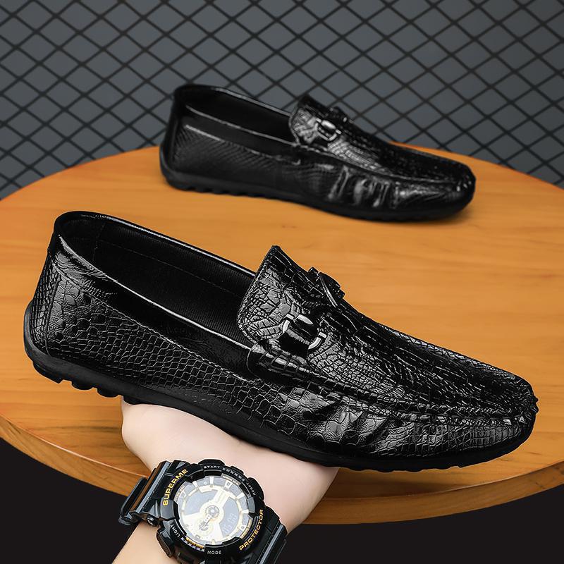 The K-Trend – Embossed "London-Seoul" Hybrid | Breathable Fashion Loafers
