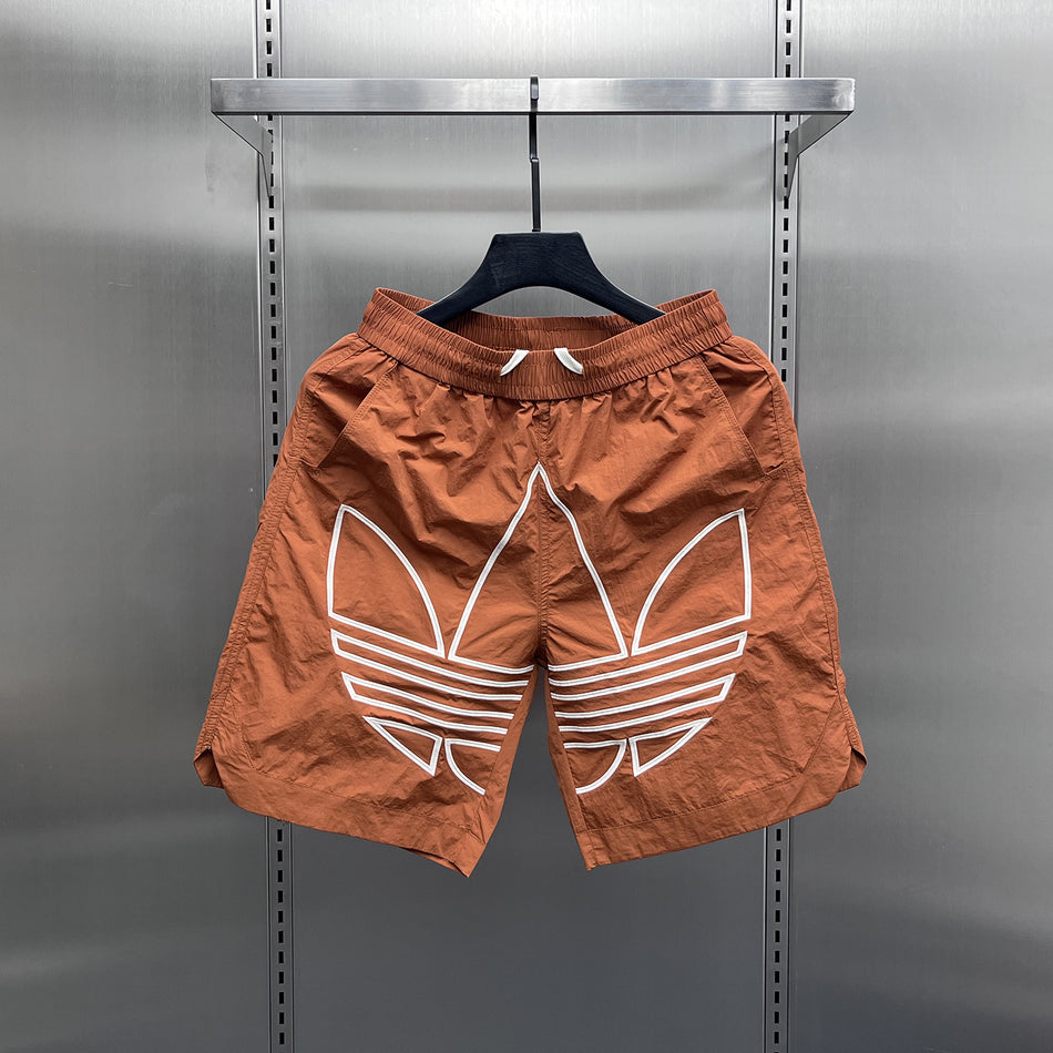 Men's Summer Five-Point Sports Shorts | Loose Quick-Drying Casual Embroidered Contrast Beach Pants for Trendy Wear