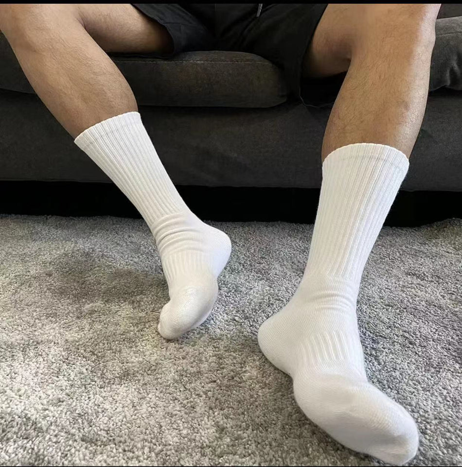 PACK OF 5- Men’s Mid-Tube Thickened Sports Socks Autumn Winter White