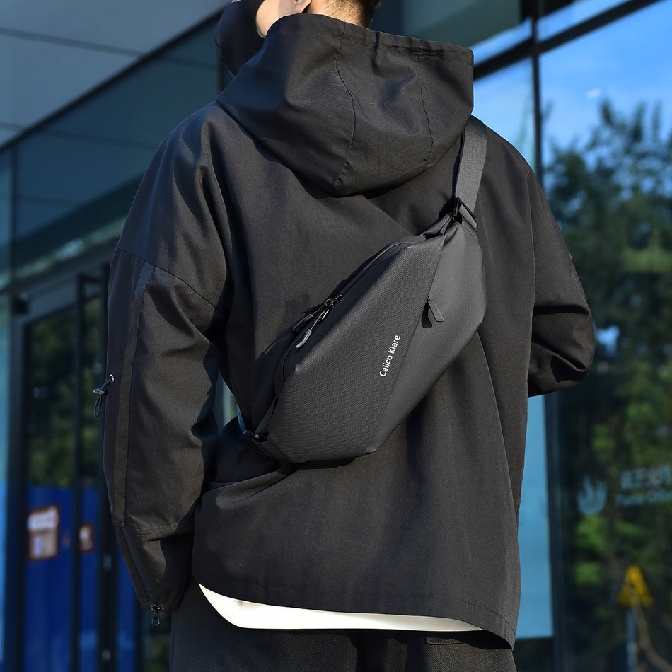 Men’s Waterproof Crossbody Chest Bag – Lightweight & Stylish