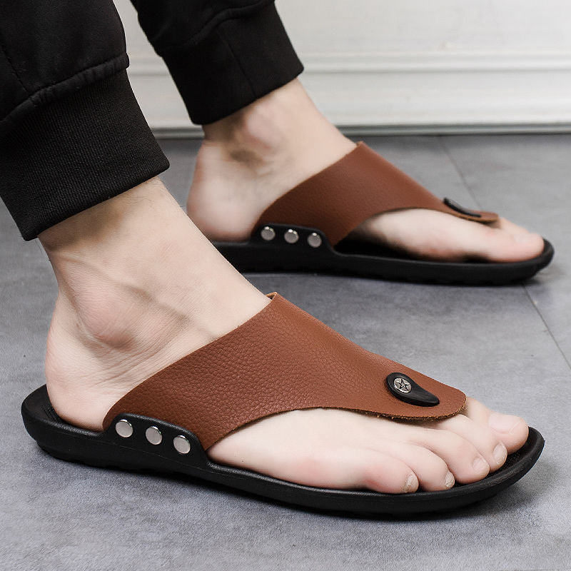 Cool Men’s Beach Flip-Flops Breathable & Trendy