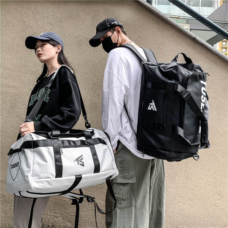 arge Capacity Fitness Travel Bag – Waterproof Duffel