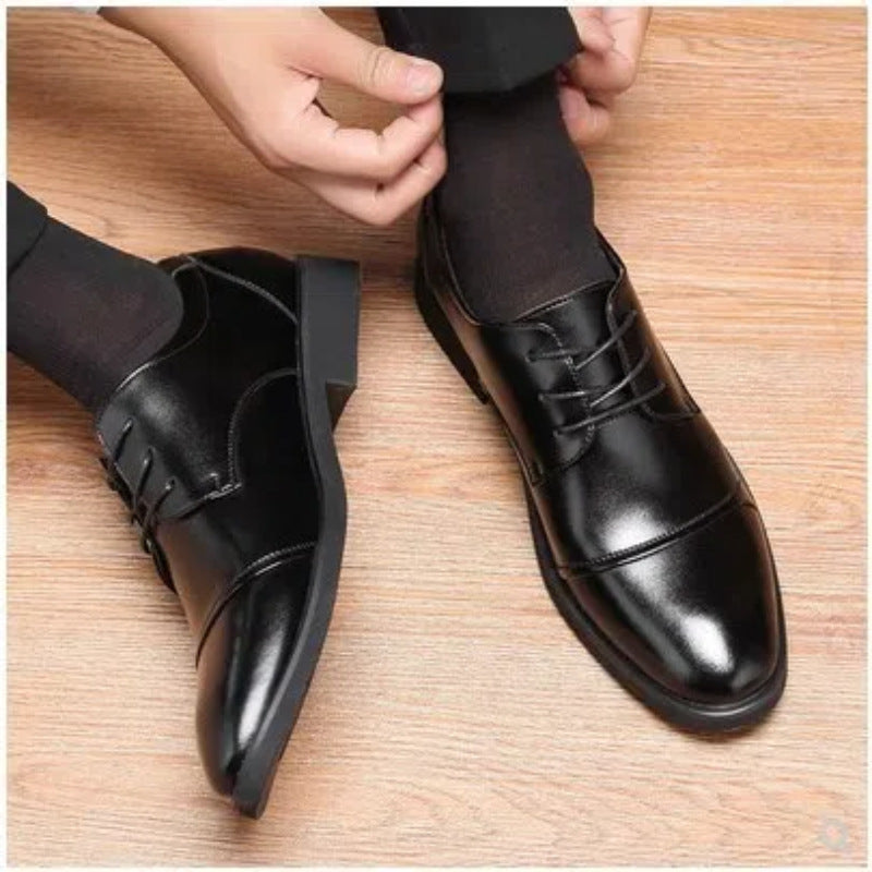 Men’s Pointed British Leather Dress Shoes – Stylish & Sleek